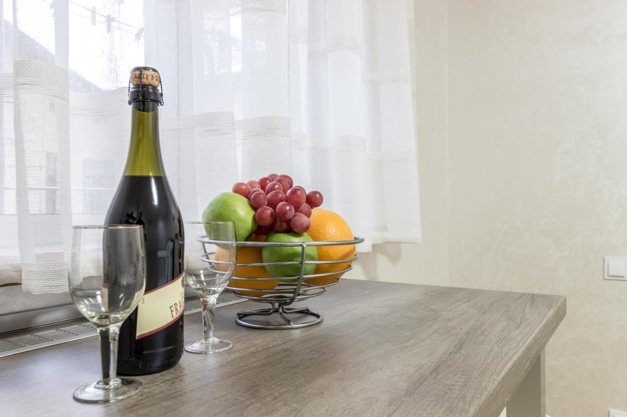 City Center Vip Studio Apartment Lemberg Exterior foto
