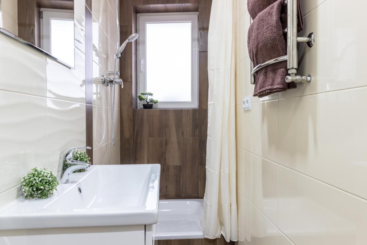 City Center Vip Studio Apartment Lemberg Exterior foto